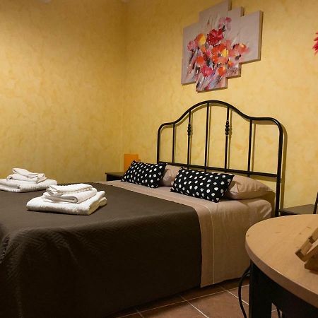 카스텔몰라 “Il Vicolo” Casa Vacanze 빌라 외부 사진