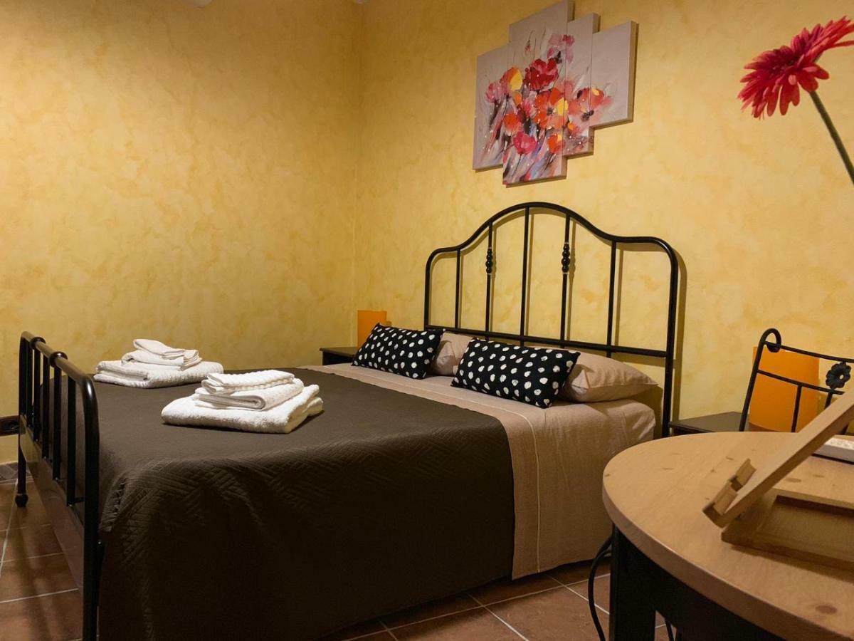 카스텔몰라 “Il Vicolo” Casa Vacanze 빌라 외부 사진